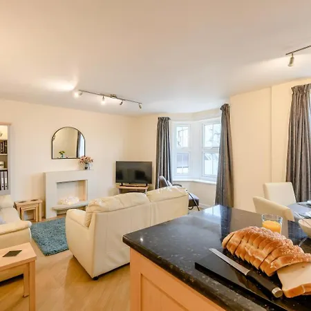 2 Bed In Oc-s509