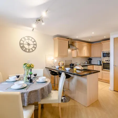 2 Bed In Oc-s509 *