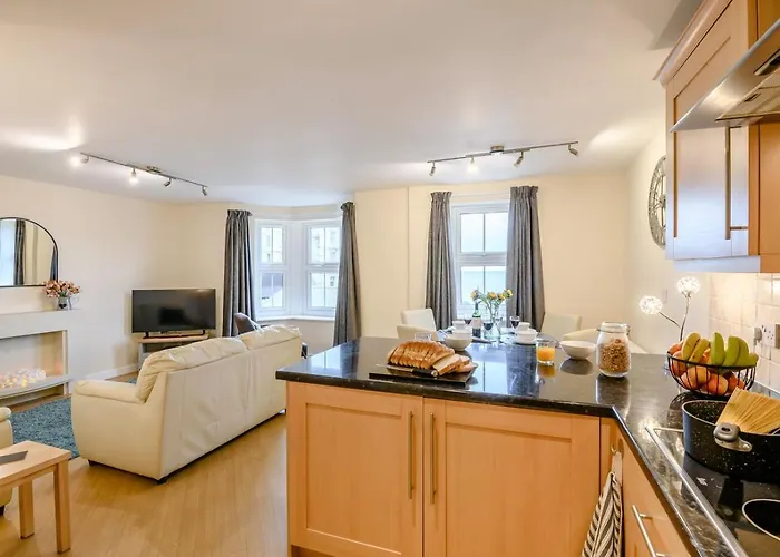 דירה 2 Bed In Oc-s509 סקארבורו